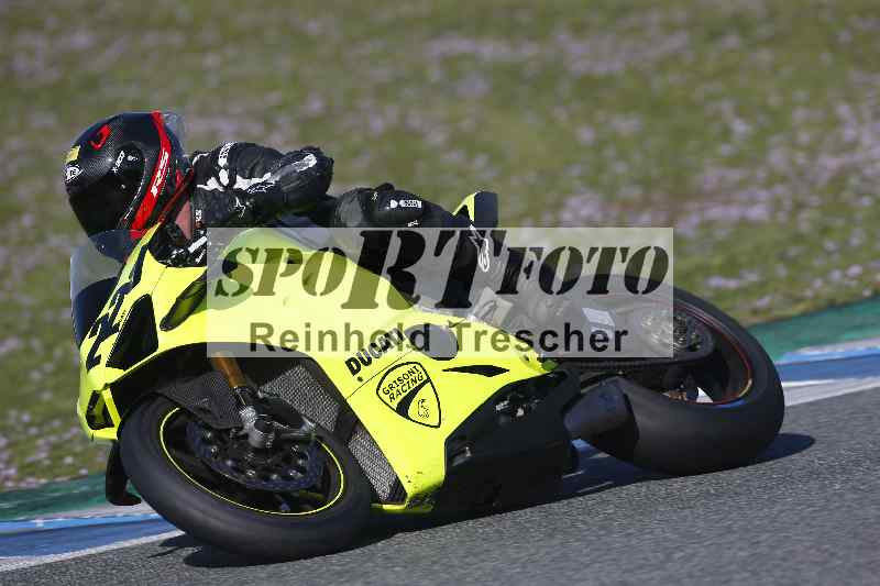 /Archiv-2024/02 29.01.-02.02.2024 Moto Center Thun Jerez/Gruppe gruen-green/229